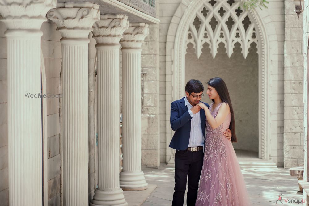 Photo By VsnapU - Pre Wedding Photographers