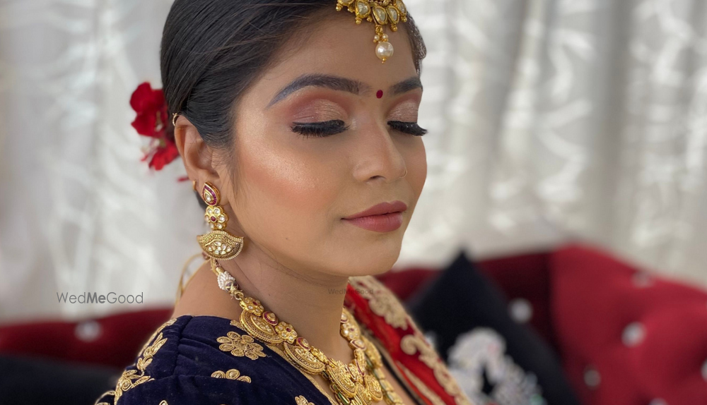 Makeup by Ritika Lakhotia