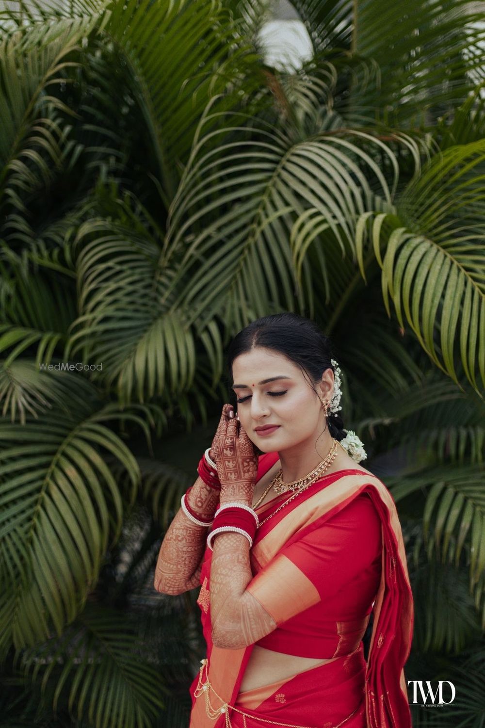 Photo By Wing It With Ayushi - Bridal Makeup Artists