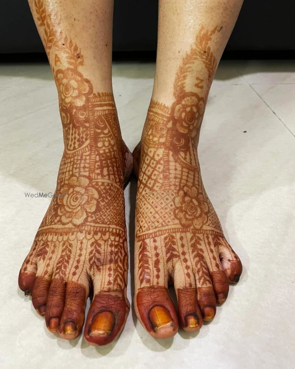 She Mehendi Artist