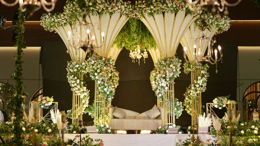 The Decor Inc.