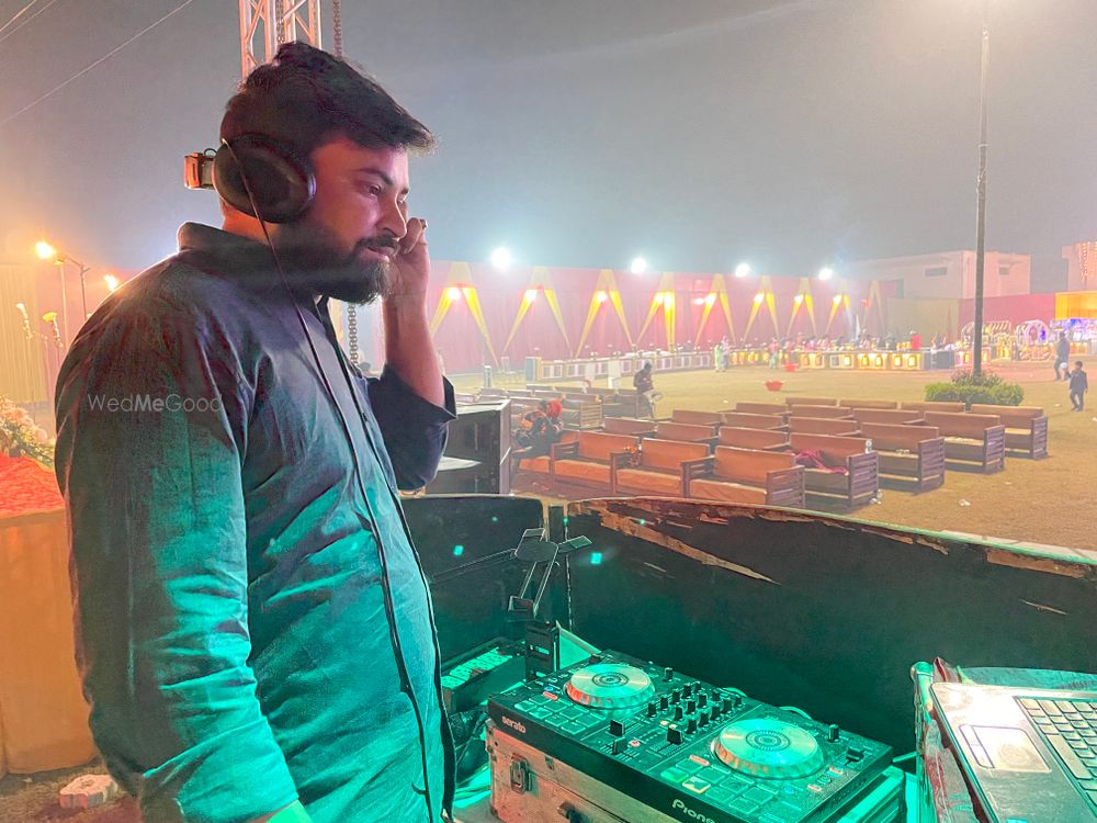 Photo By Dj Aksh Agra - DJs