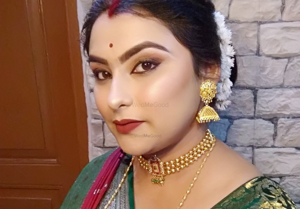 Barnali Nandi Makeup Artist