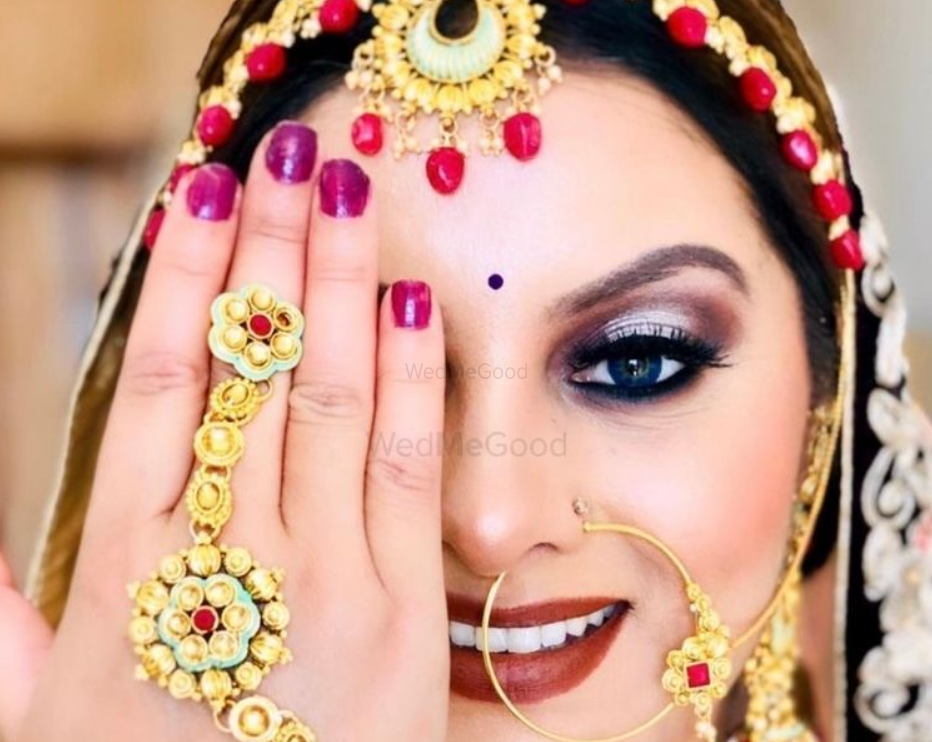 Khushi Makeup Artist