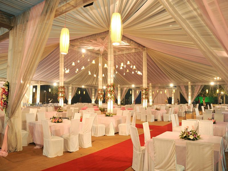 Photo By Komfort Banquets - Venues