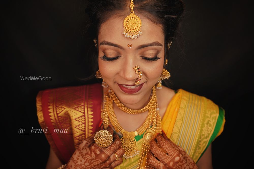 Photo By Kruti Mua - Bridal Makeup