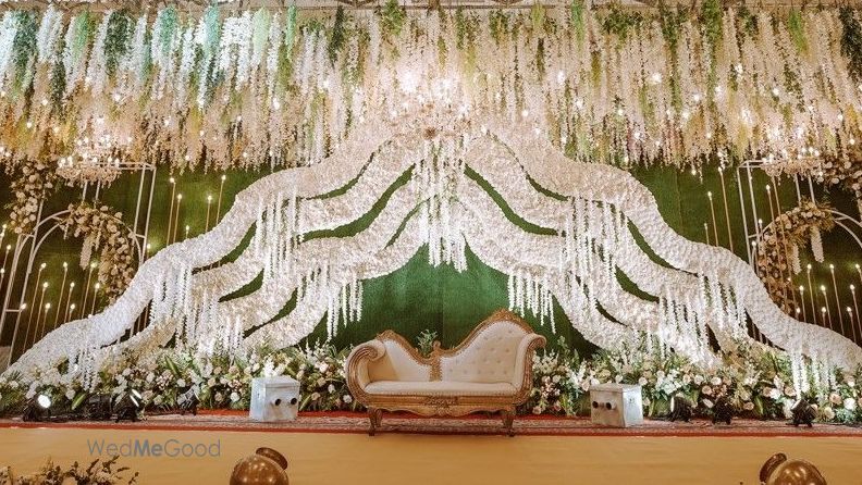 The Wedding Library 
