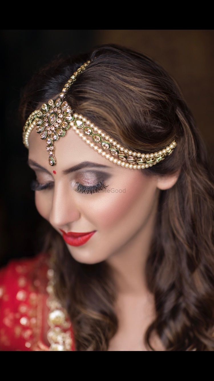 Photo By Makeovers by Neha Handa - Bridal Makeup