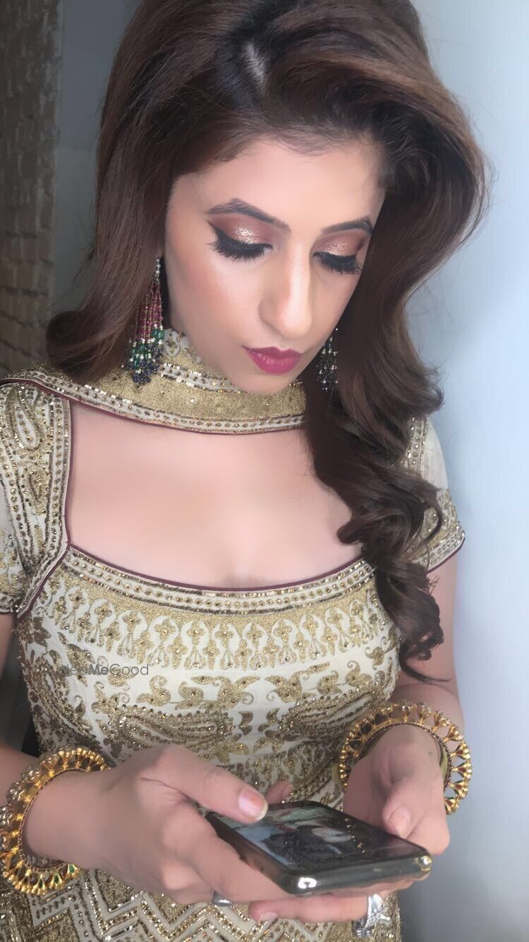 Photo By Makeovers by Neha Handa - Bridal Makeup