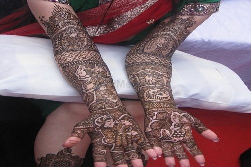 Anuj Bridal Mehendi Artist