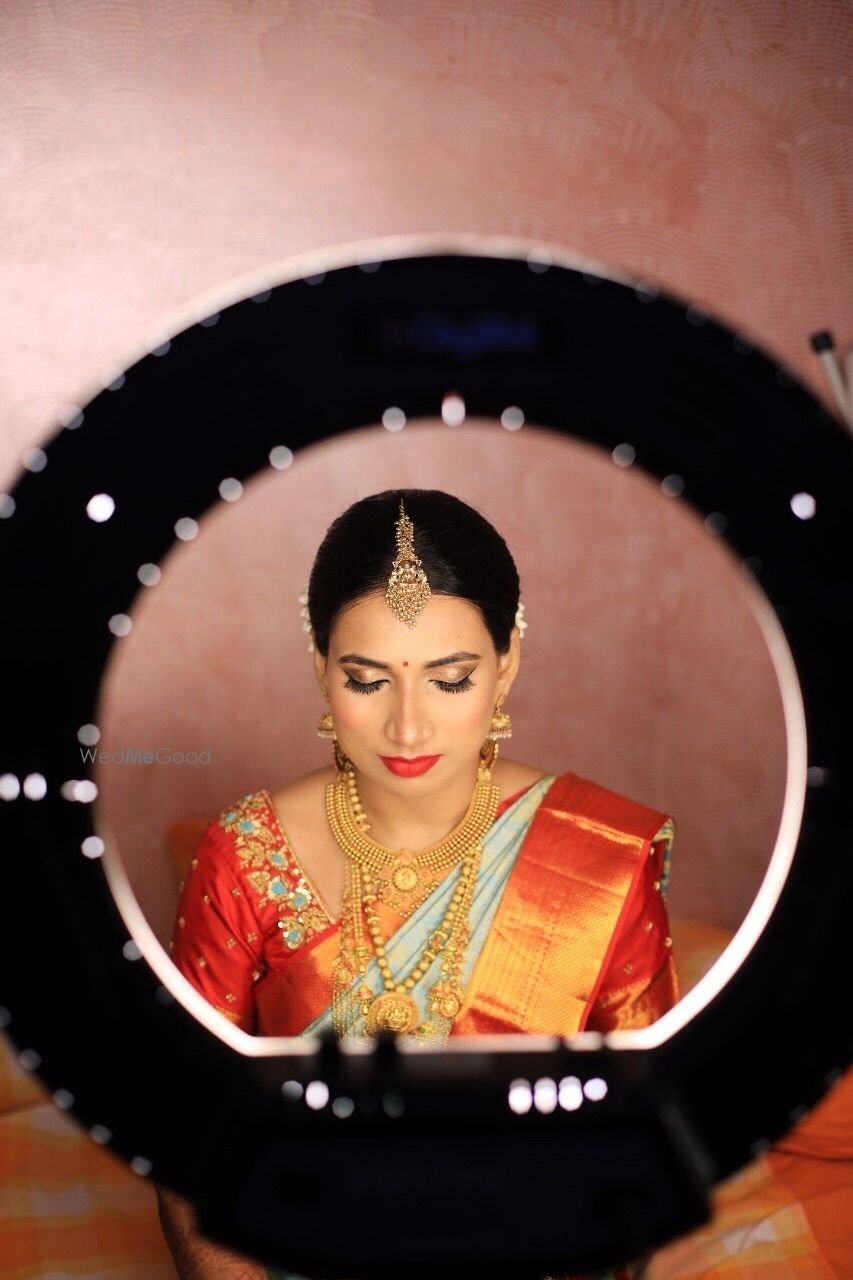 Photo By Shweta Gurpur - Bridal Makeup
