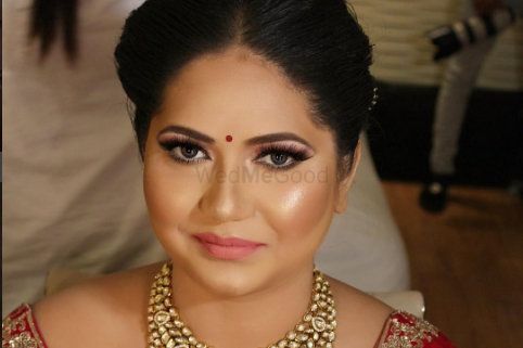 Photo By Swati Verma Makeovers - Bridal Makeup