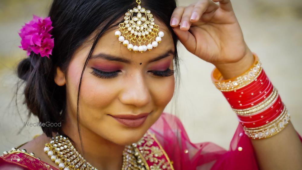 Photo By Glitters by Yashvi - Bridal Makeup