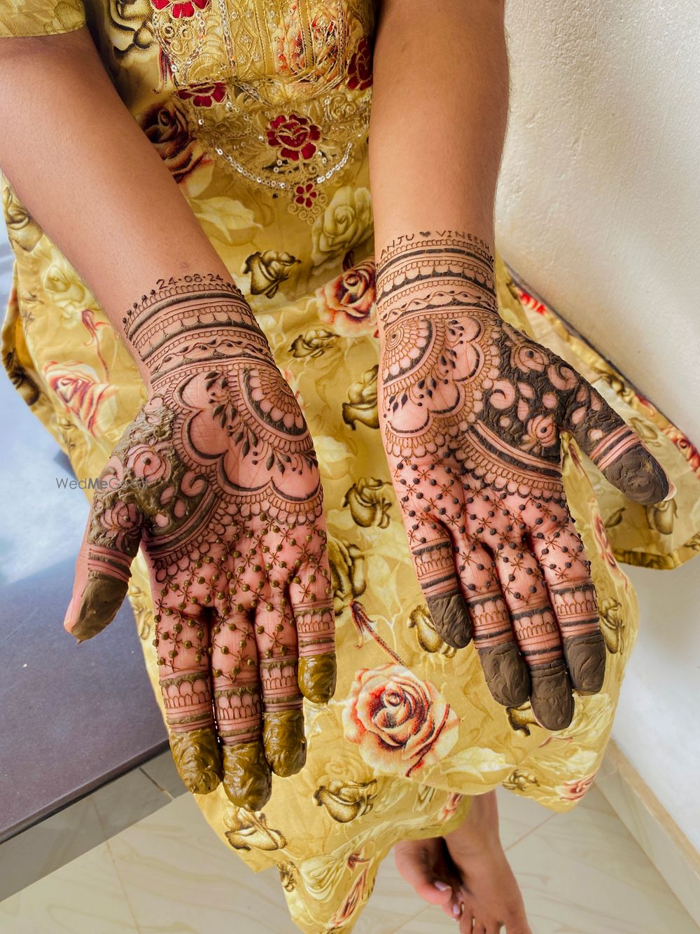 Photo By Henna by Razza - Mehendi Artist