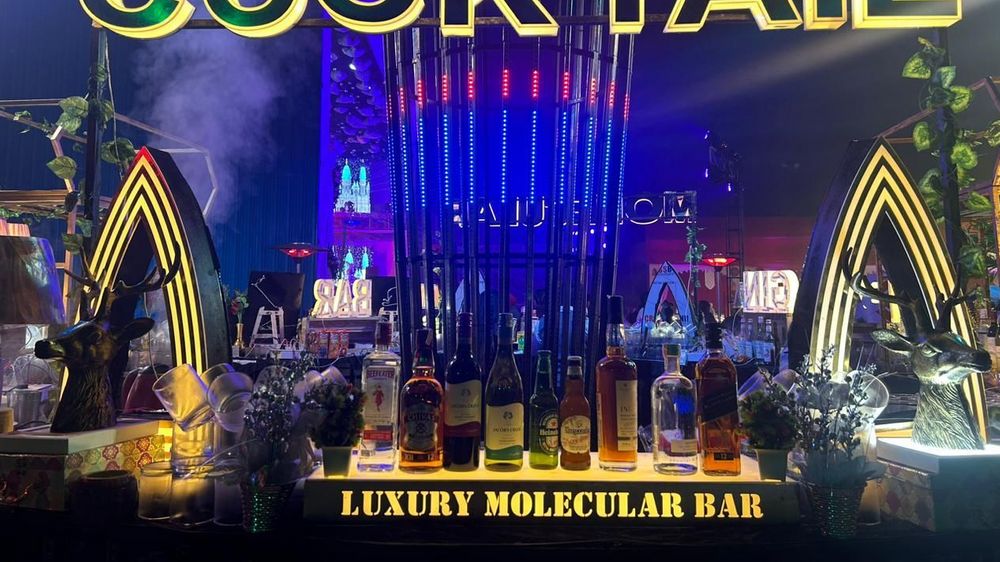 Luxury Molecular Bar