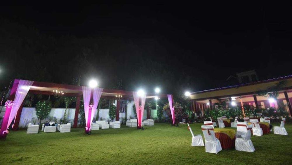 Grand Garden