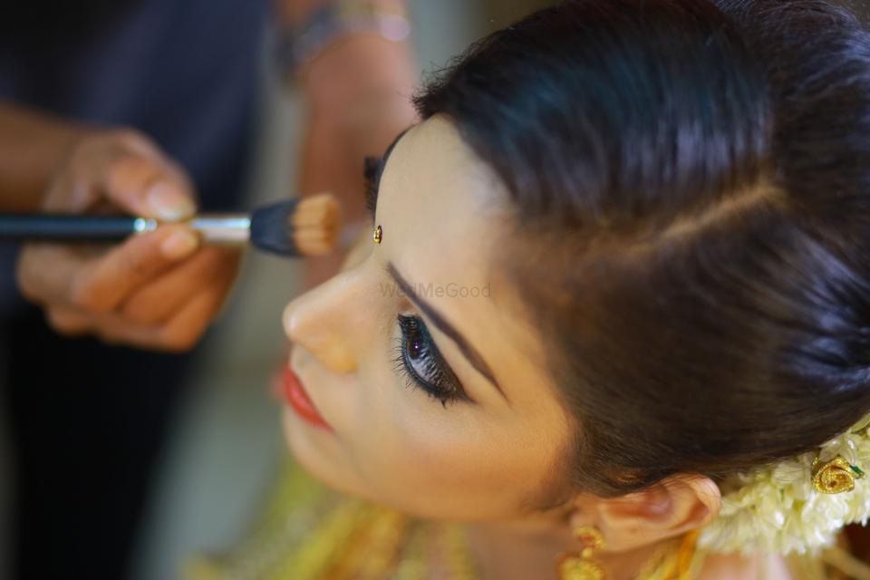 Jeena's Make Up Affair Bridal Makeup Studio