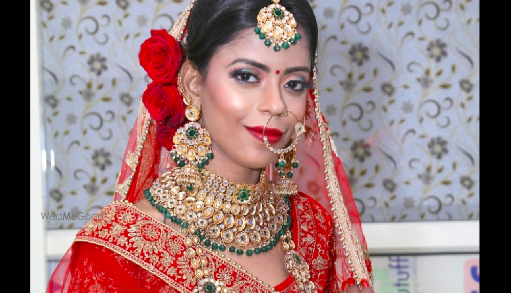 Glamour Makeup Studio & Academy