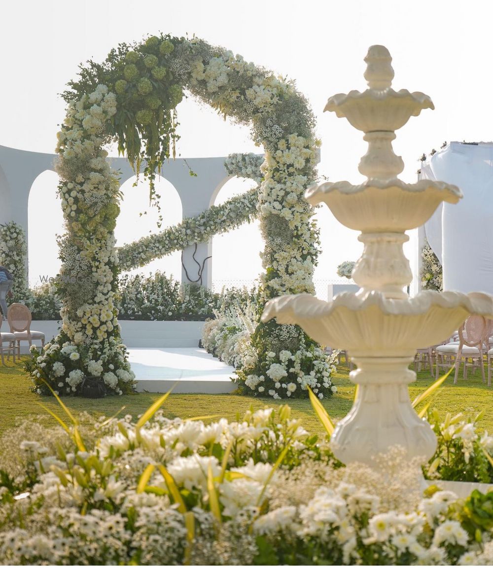 Photo By The Blooms and Baskets - Wedding Planners