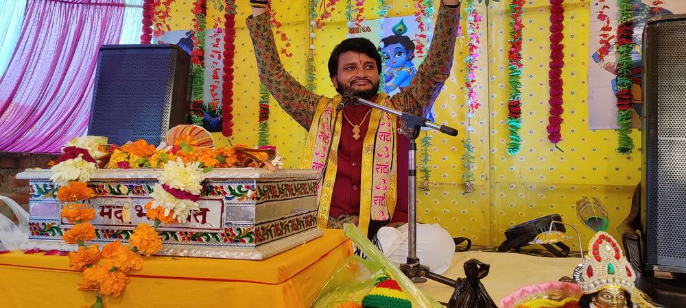 Photo By Deepak Hariraj ji Maharaj - Wedding Pandits 