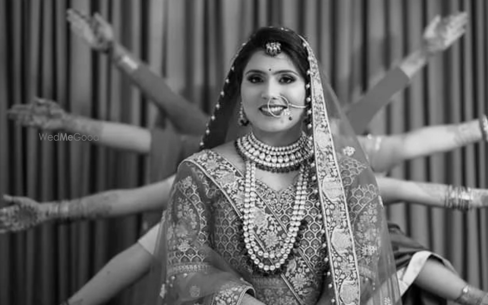 Photo By Apna's Photography - Photographers