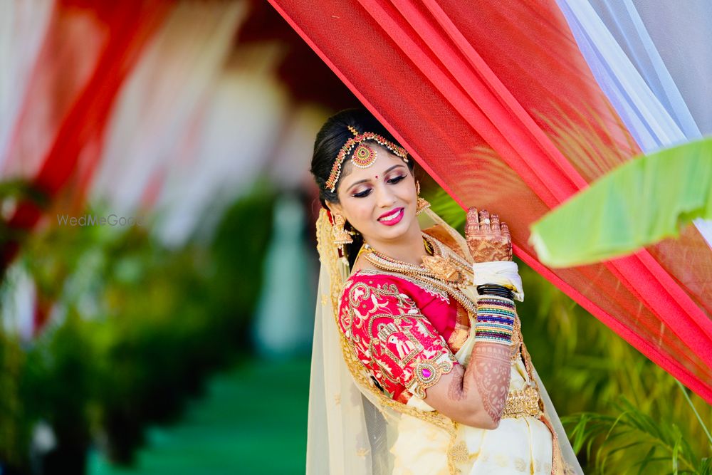 Photo By Priyankas Makeover - Bridal Makeup