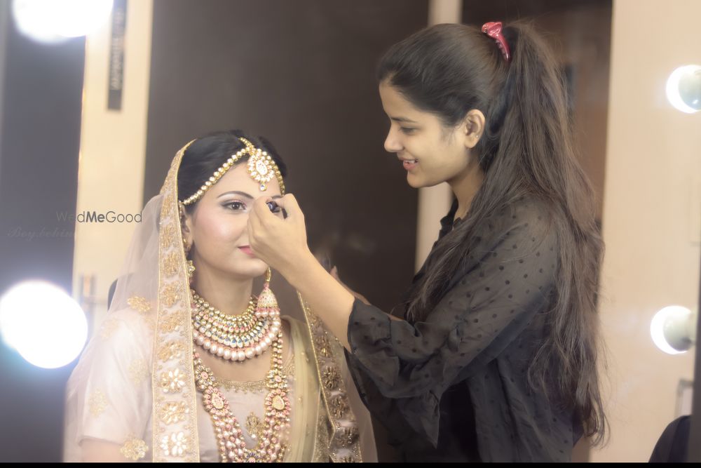 Photo By Beauty Look by Tanu - Bridal Makeup