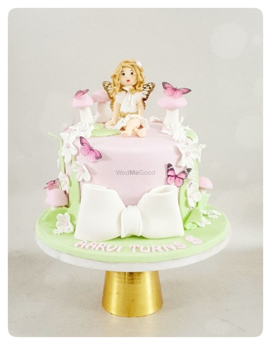Photo By Cakes All The Way by Debyanjali - Cake