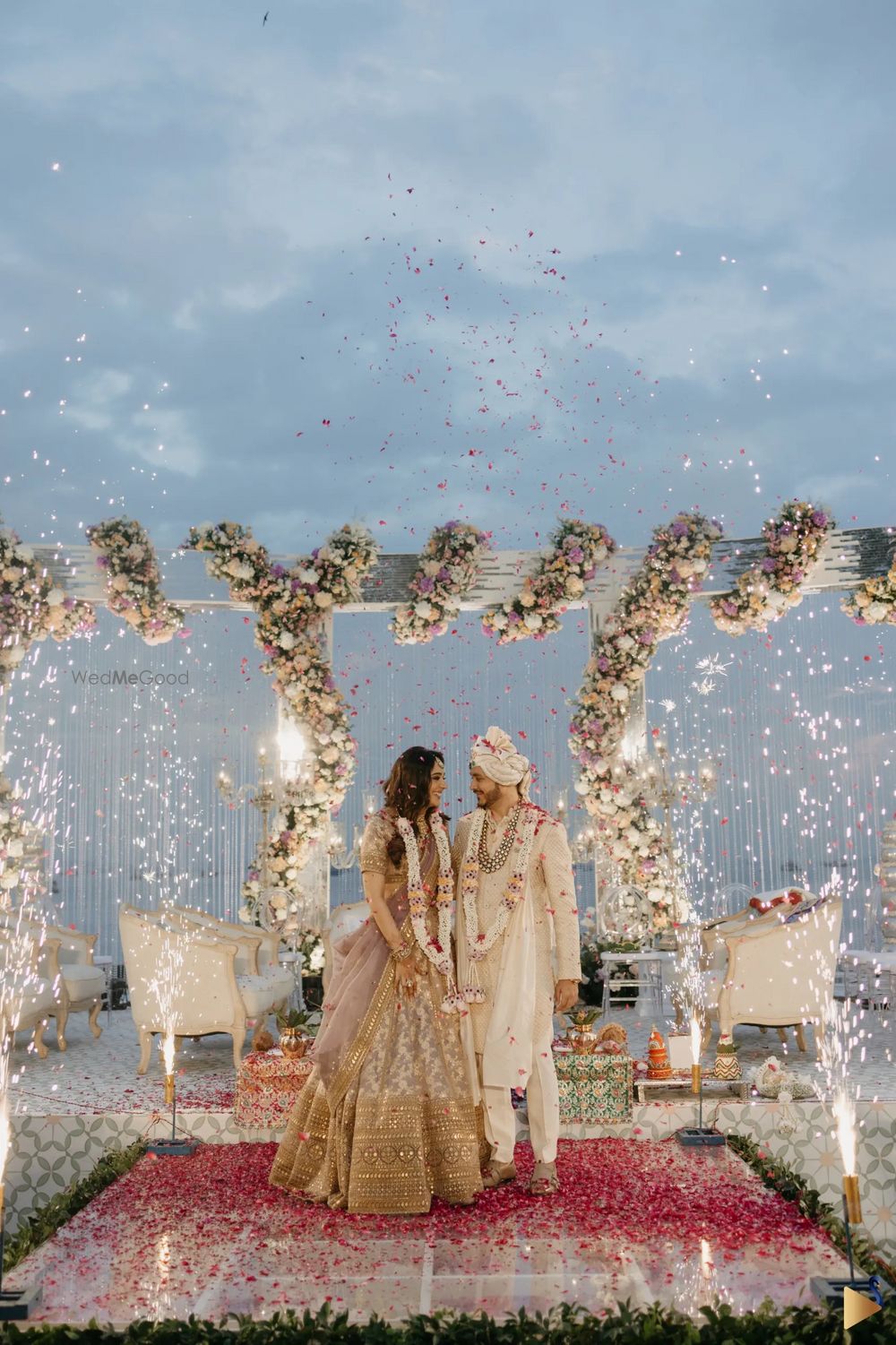 Photo By The Wedding Cabana - Wedding Planners
