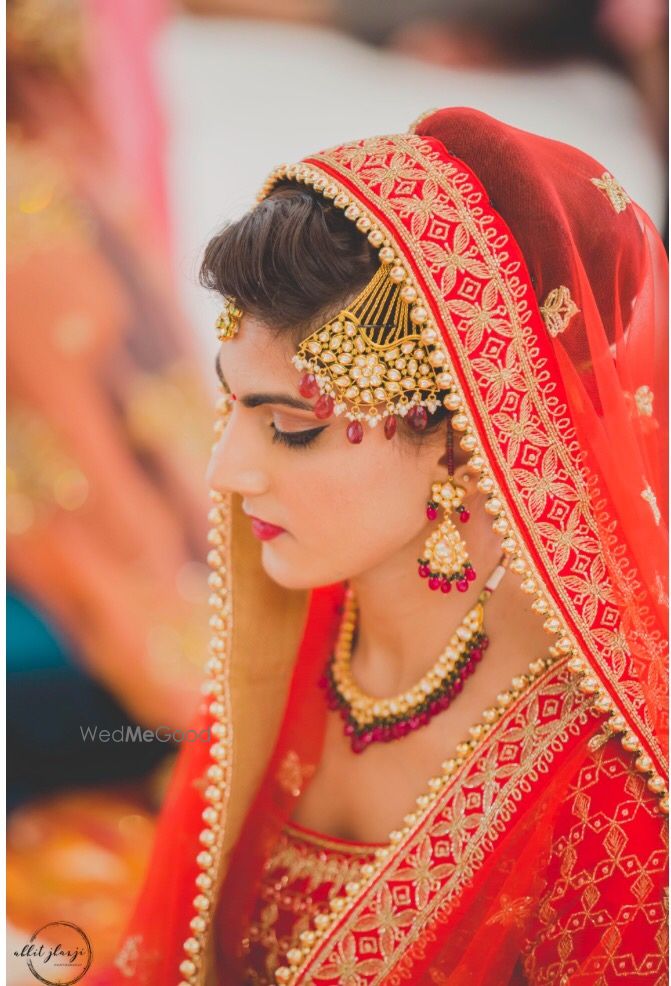 Photo of Bridal jewellery