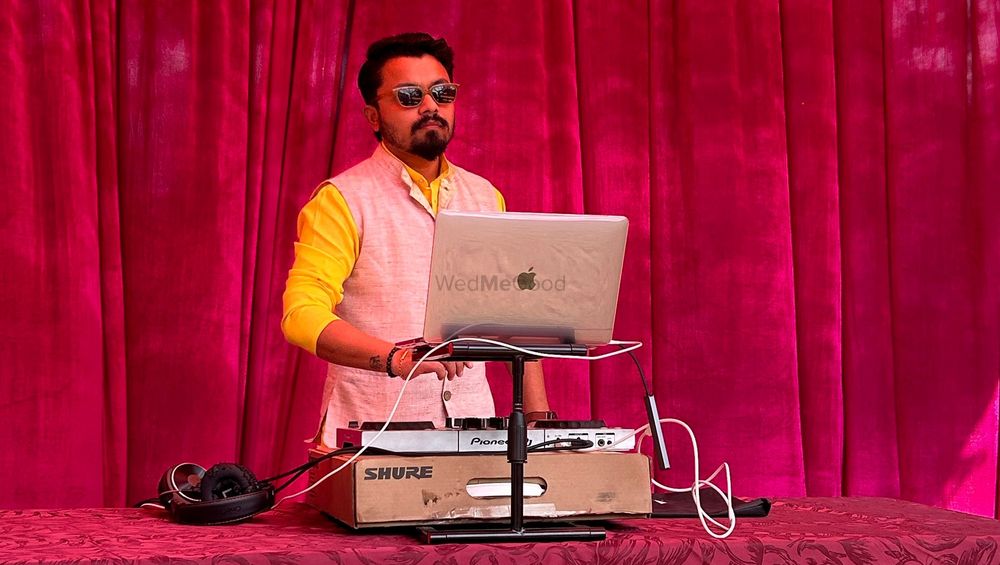 DJ Nishant 