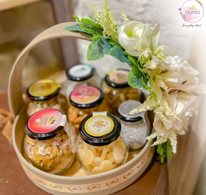 Photo By Myraa Luxury Gifting - Favors