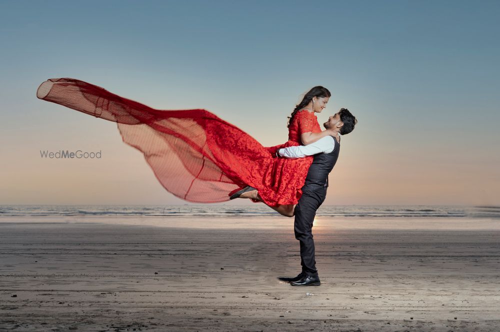 Photo By Aditi Moghe Photography  - Pre Wedding Photographers