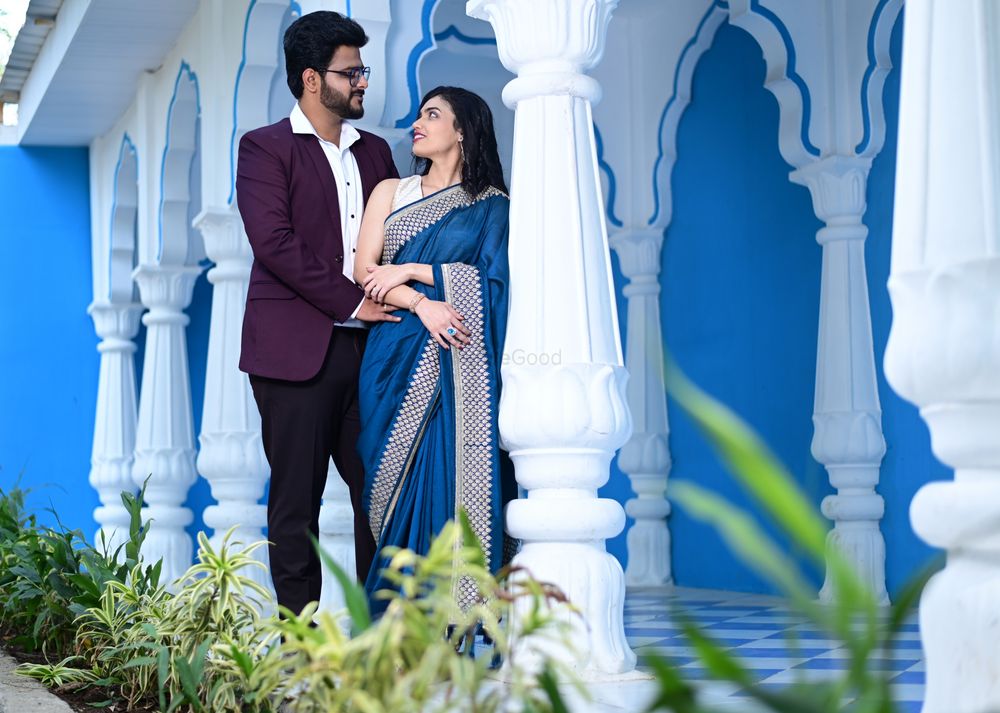 Photo By Aditi Moghe Photography  - Pre Wedding Photographers