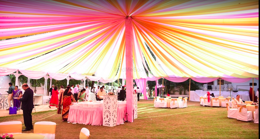 Photo By Urbana Weddings & Events - Decorators