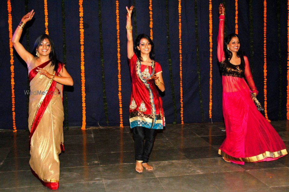 Photo By Shrushti Maske Choreography - Sangeet Choreographer