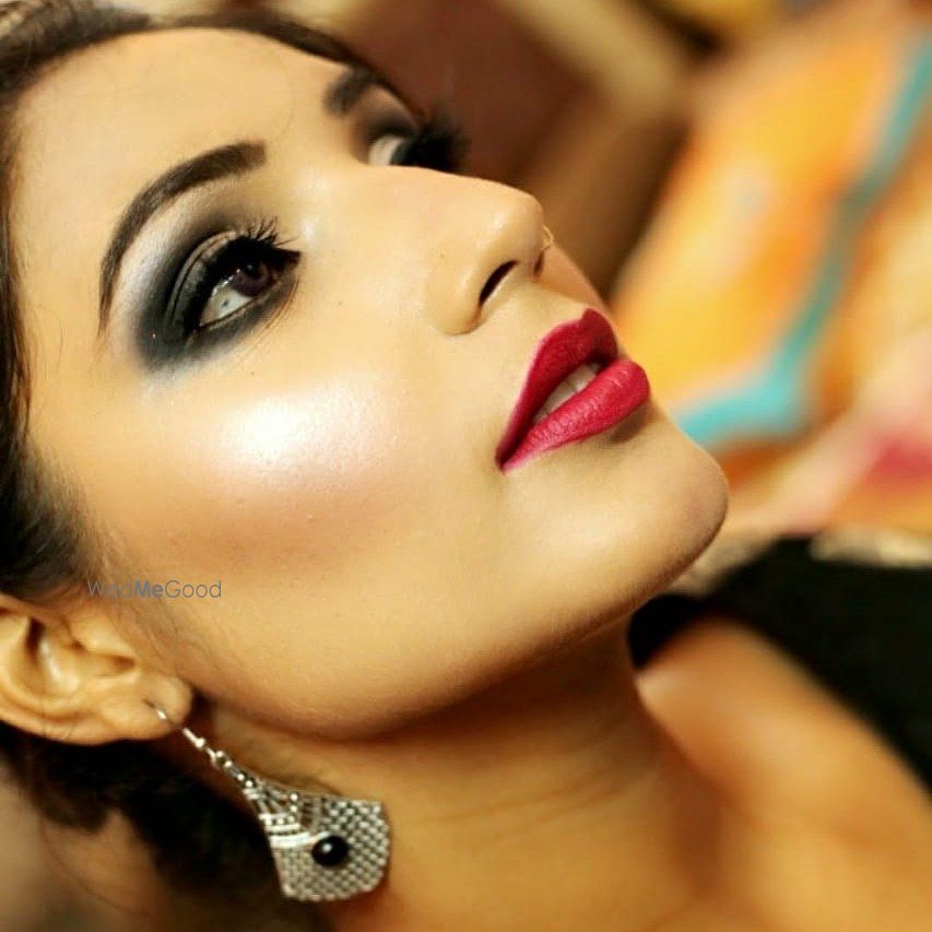 Photo By Smridhi Dua Makeover - Bridal Makeup