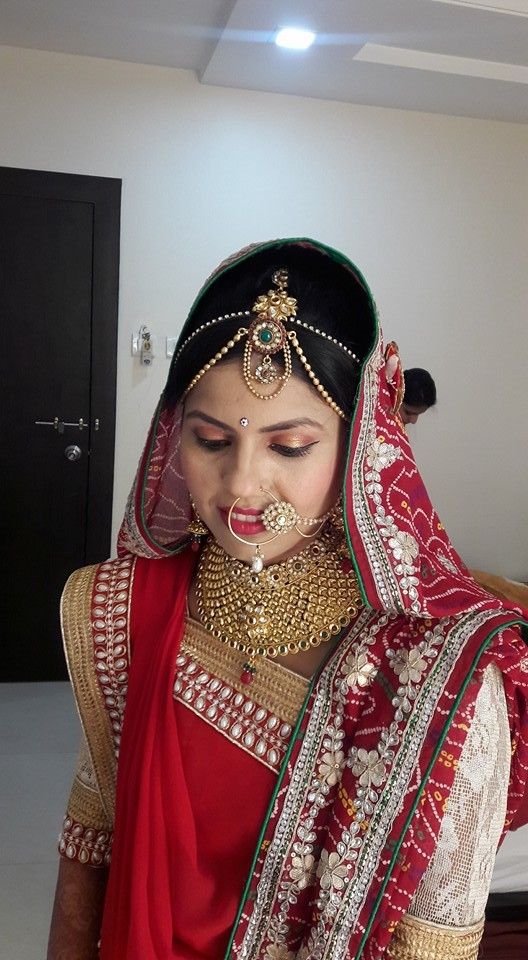 Photo By SnS Bridal Makeups : Smita & Shobha Lodha - Bridal Makeup