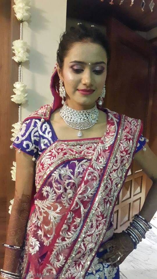 Photo By SnS Bridal Makeups : Smita & Shobha Lodha - Bridal Makeup