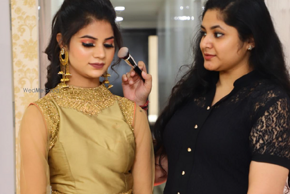 Akanksha Makeup Artist