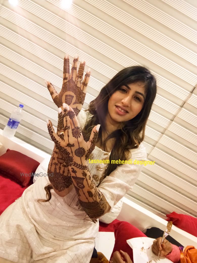 Photo By Tasneem Mehendi Designer - Mehendi Artist