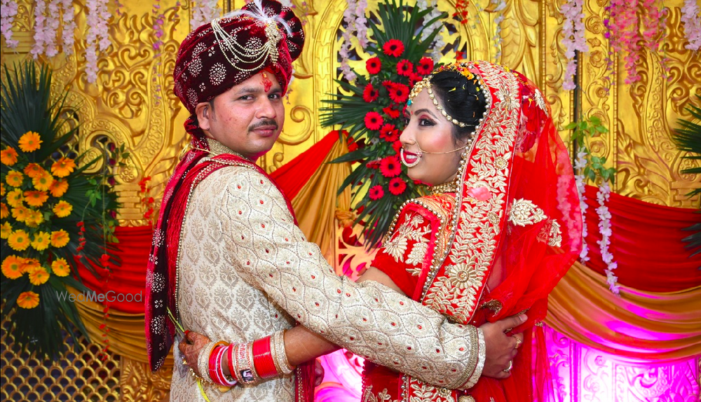 Sujeet Photo Studio