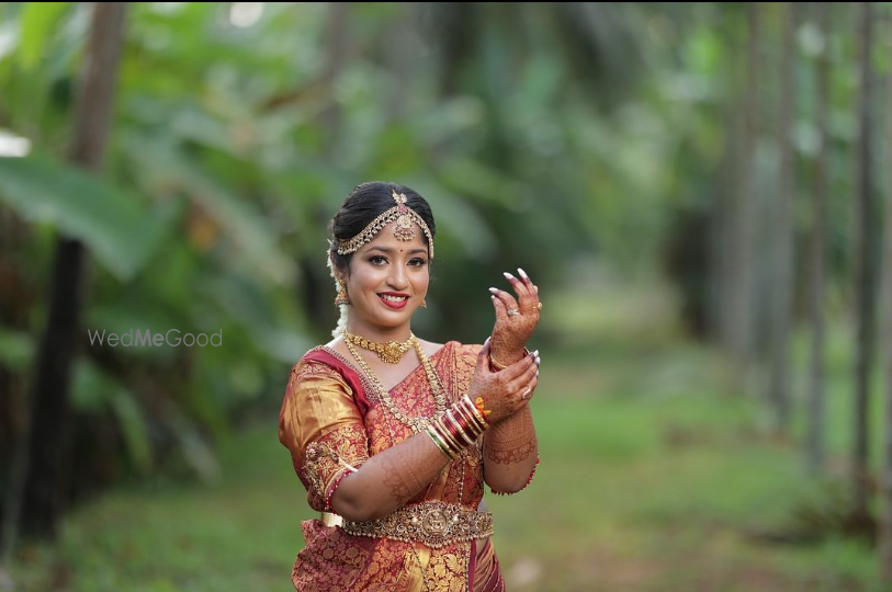 Photo By Shraddha Rai Makeovers - Bridal Makeup