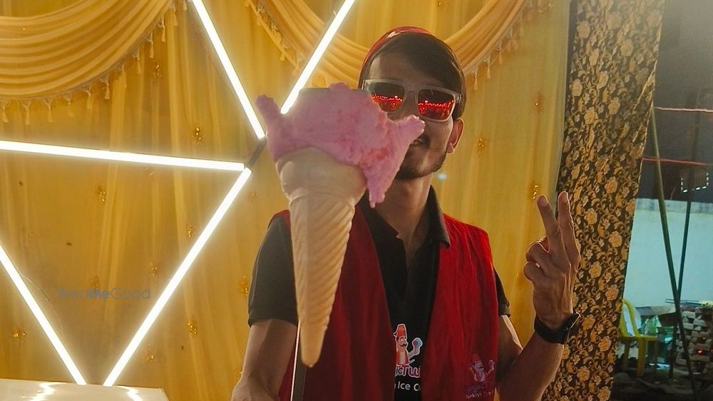 Magic Twist Turkish Ice Cream
