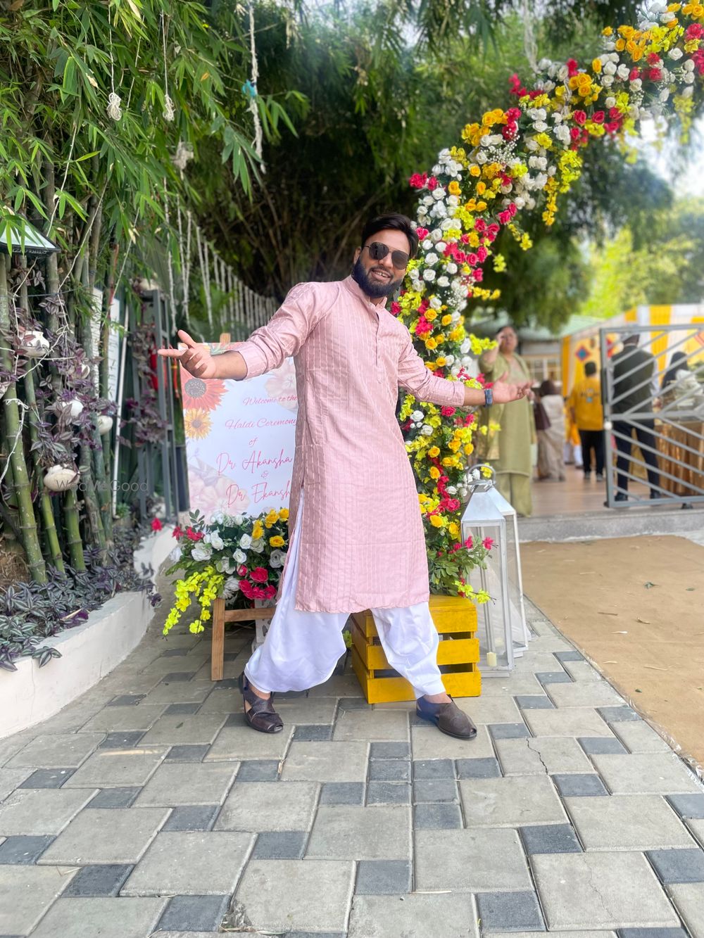 Photo By Anchor Hiten Karosiya - Wedding Entertainment 