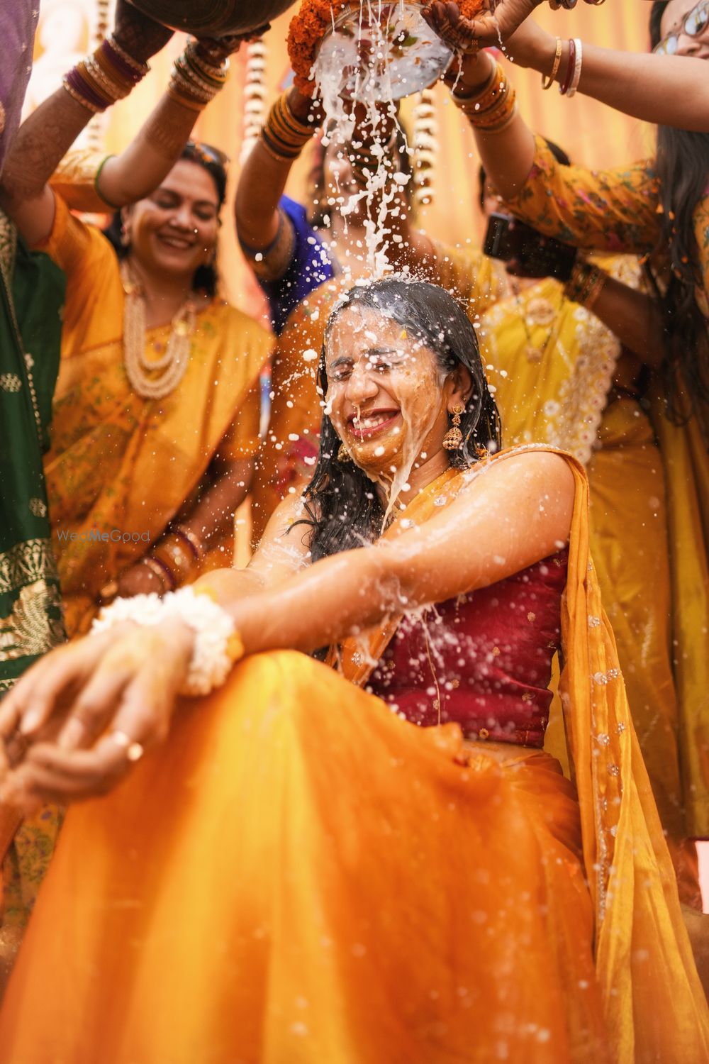 Photo By The Wedding Embassy - Photographers