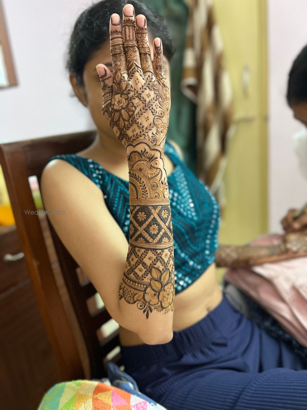 Photo By Aisha Goas Mendhi Artist - Mehendi Artists