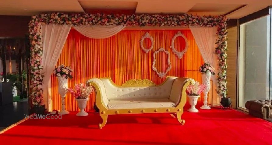 Var Vadhu Event - Decor