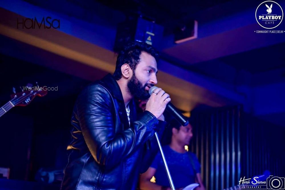 Photo By Abhay Pal Live ft. Hamsa - Wedding Entertainment 