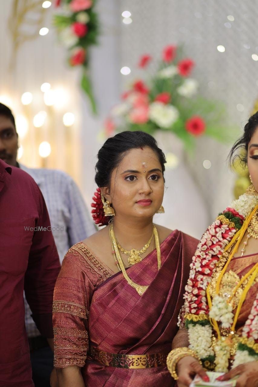 Photo By Tharu Makeover Artistry - Bridal Makeup